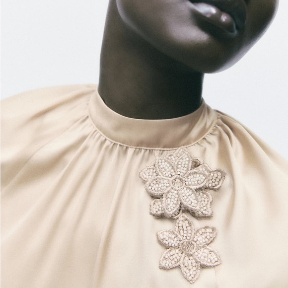 Zara flower appliqué satin effect top NWT - Picture 3 of 8